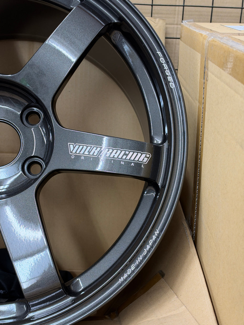 RAYS Volk Racing TE37 Saga S-plus Forged Wheel 18x9.5J +45 5x114.3 - Diamond Dark Gunmetal (MM) Toyota Gr Yaris GXPA16 Turbo