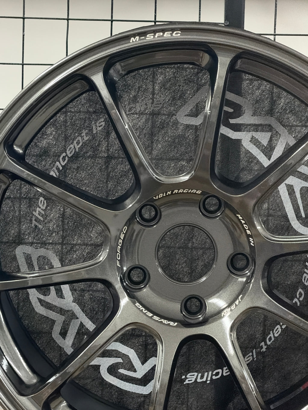 RAYS Volk Racing ZE40 M-Spec Forged Wheel - 18x9.5 / +39 / 5x120 (Diamond Dark Gunmetal) Honda FL5 FK8 Type R